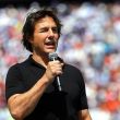El actor estadounidense Tom Cruise se dirige ante el público antes del partido final de la Copa Mundial de la FIFA 2026 entre España y Argentina, en Nueva Jersey, EE. UU., el 19 de julio de 2026. (España) EFE/EPA/CHRISTOPHER NEUNDORF