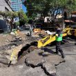 Mantienen labores de mitigación por socavón en Álvaro Obregón. (SGIRPC) Mantienen labores de mitigación por socavón en Álvaro Obregón. (SGIRPC)