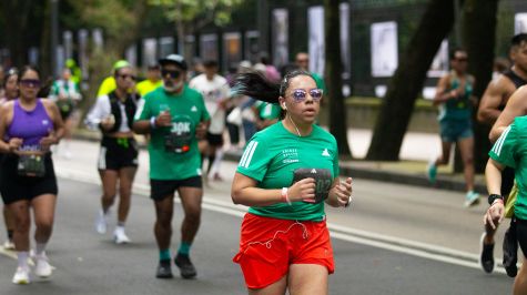 El 'Adidas Splits 30K' reunió a 8,000 corredores en Paseo de la Reforma, en una jornada que puso a prueba la resistencia, preparación y disciplina de participantes de distintos niveles dentro del creciente mundo del running (Foto: Brandon Díaz de León)