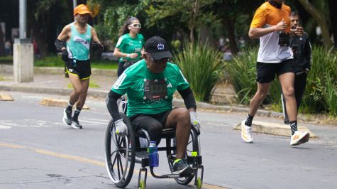 El 'Adidas Splits 30K' reunió a 8,000 corredores en Paseo de la Reforma, en una jornada que puso a prueba la resistencia, preparación y disciplina de participantes de distintos niveles dentro del creciente mundo del running (Foto: Brandon Díaz de León)