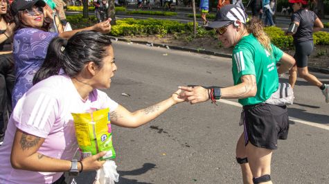 El 'Adidas Splits 30K' reunió a 8,000 corredores en Paseo de la Reforma, en una jornada que puso a prueba la resistencia, preparación y disciplina de participantes de distintos niveles dentro del creciente mundo del running (Foto: Brandon Díaz de León)