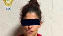Una mujer colombiana fue detenida en Álvaro Obregón con 206 dosis de aparente droga. La SSC investiga si el vehículo en que viajaba fue utilizado en robos a casa habitación en Metepec. (Foto: SSC)
