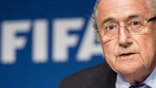 Blatter advierte que FIFA no debe vender activos a inversores privados