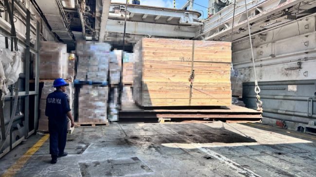 Zarpan de Veracruz buques de la Armada de México con ayuda humanitaria rumbo a Venezuela. Zarpan de Veracruz buques de la Armada de México con ayuda humanitaria rumbo a Venezuela.