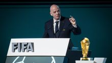 Infantino pierde apoyos y enfrenta una rebelión en FIFA