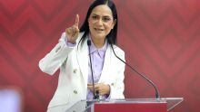 La medida responde a una serie de comentarios despectivos emitidos por las legisladoras durante una emisión del podcast “Descasadas”, en el que se burlaron de los adultos mayores (Foto: Especial)