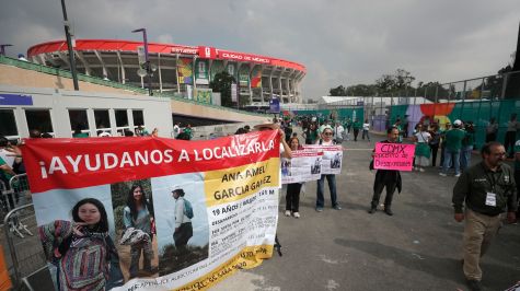 En un comunicado, el Observatorio Mundialista de Derechos Humanos, conformado por la Red Nacional Todos los Derechos para Todas, Todos y Todes (Red TDT), que integra a 88 organizaciones en 23 estados del país, enfatizó que documentó, registró, observó y denunció violaciones a derechos humanos (Foto: EFE) En un comunicado, el Observatorio Mundialista de Derechos Humanos, conformado por la Red Nacional Todos los Derechos para Todas, Todos y Todes (Red TDT), que integra a 88 organizaciones en 23 estados del país, enfatizó que documentó, registró, observó y denunció violaciones a derechos humanos (Foto: EFE)