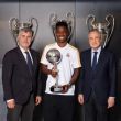 Real Madrid anuncia la renovación de Vinicius Junior Real Madrid anuncia la renovación de Vinicius Junior