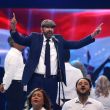 “Canto a la Patria”: Juan Luis Guerra corona la fiesta de Santo Domingo 2026