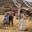 Fotografía cedida por la plataforma Netflix de los actores Juan Pablo Fuentes (c-i) y Renata Vaca (c-d) durante un fragmento de la serie 'Mal de amores', la nueva adaptación de la novela homónima de la escritora mexicana Ángeles Mastretta, que llegará a Netflix el próximo 2 de septiembre. EFE/Camila Jurado/ Netflix/