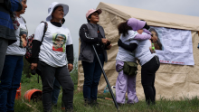 La Comisión de Búsqueda de CDMX inició labores en las chinampas de Tláhuac para localizar personas desaparecidas, con familiares y binomios caninos. (Foto: Cuartoscuro)