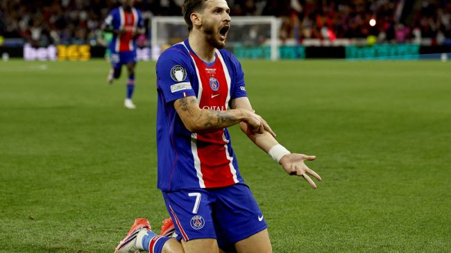 Kvicha Kvaratskhelia abrió la cuenta para el PSG (Foto EFE) Kvicha Kvaratskhelia abrió la cuenta para el PSG (Foto EFE)