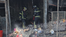 De acuerdo con José Manuel Pérez Cova, jefe del Heroico Cuerpo de Bomberos de la Ciudad de México, los servicios de emergencia acudieron al sitio para atender el incendio, que se originó por una falla en la manguera de un cilindro de gas LP. (Foto: @JefeVulcanoCova )