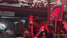 El operativo de resguardo incluyó la participación de efectivos de la Guardia Nacional armados con fusiles de alto calibre, lo que despertó incertidumbre y críticas entre vecinos y comerciantes de la zona (Foto: Especial)