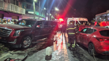 Un choque entre tres vehículos en Iztacalco dejó tres personas lesionadas, dos de ellas trasladadas para recibir atención médica. Bomberos atendieron el siniestro. (@Bomberos_CDMX)