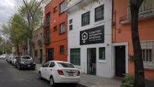 El colectivo advirtió que la medida carece de sustento y amenaza el patrimonio de miles de hogares de la capital del país (Foto: ChatGPT)