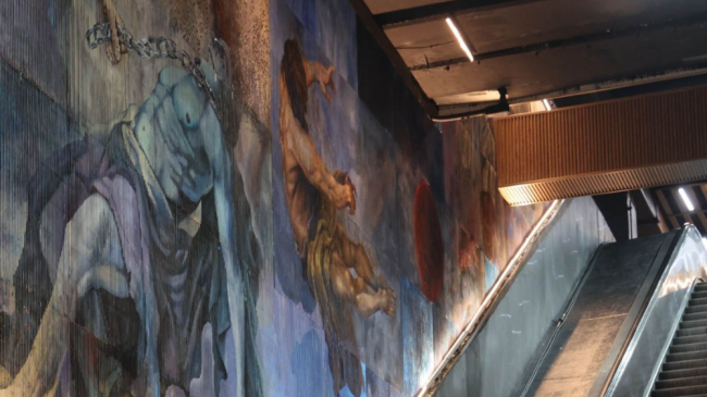 La estación Auditorio de la Línea 7 del Metro de la Ciudad de México compite de manera formal por el mural holográfico más grande del mundo.