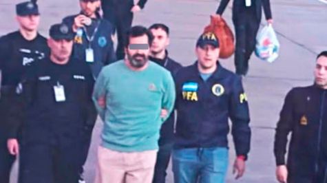 El excontralmirante de la Semar, Fernando Farías Laguna, ya está en el penal de Almoloya de Juárez (Foto Cuartoscuro)