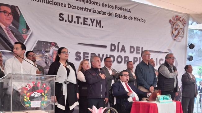 Tomás Palomares Parra encabezó festejos del SUTEyM