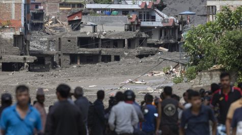 Por el momento se reportan al menos 98 muertos y casi un millar de desaparecidos.
