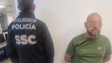 La noche del martes, el sospechoso fue localizado en calle Simón, alcaldía Benito Juárez, donde los agentes procedieron a detenerlo. (Foto:  @amarilloalarcon )