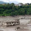 Rescates continúan tras riada en Nepal y Tíbet; suman 584 muertos. (EFE) Rescates continúan tras riada en Nepal y Tíbet; suman 584 muertos. (EFE)