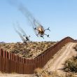 Ejército estadounidense utiliza láser para neutralizar tres drones cerca de la frontera con México. (IA) Ejército estadounidense utiliza láser para neutralizar tres drones cerca de la frontera con México. (IA)