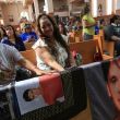 Fanáticos recuerdan a Juan Gabriel. Foto:EFE Fanáticos recuerdan a Juan Gabriel. Foto:EFE