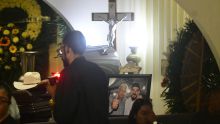 Rocío Nahle acude al funeral de Zenyazen Escobar y pide esperar investigación. (Cuartoscuro)