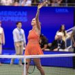 La campeona no cede: Sabalenka avanza y mantiene vivo el tricampeonato La campeona no cede: Sabalenka avanza y mantiene vivo el tricampeonato