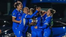 Cruz Azul remonta en casa 3-2 a Pumas. X: @AzulFemenil