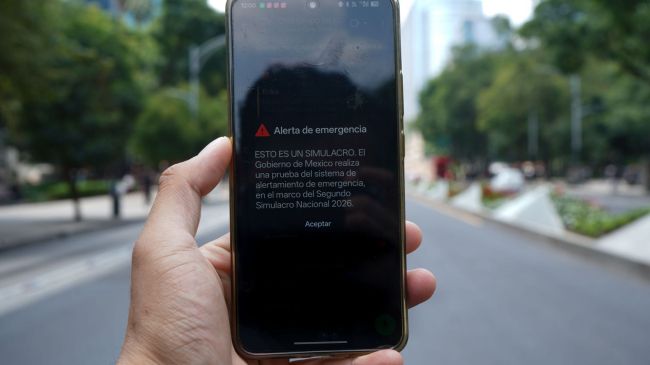 El simulacro fue acompañado por una alerta que llegó directo a millones de celulares. (Foto: Cuartocuro) El simulacro fue acompañado por una alerta que llegó directo a millones de celulares. (Foto: Cuartocuro)