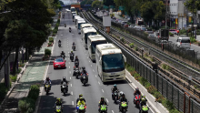 El contingente arribó desde el sur de la capital y avanzó por Calzada de Tlalpan; esta tarde prevén realizar un mitin frente a la Suprema Corte. (Foto: Cuartoscuro)