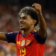 Lamine Yamal marca doblete ante Croacia. EFE
