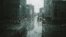 Ante el pronóstico de lluvias, las autoridades recomiendan a la población tomar precauciones durante sus traslados. (Foto: Especial)