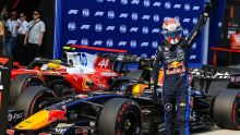 Verstappen conquista la pole en Bahréin. EFE