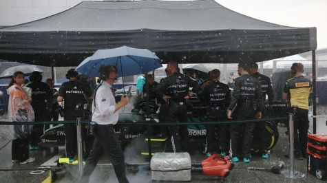 Caos en Sepang: un fallo de la FIA dejó sin potencia a varios F1