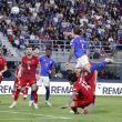 Riccardo Calafiori anota, con sólido cabezazo, el segundo gol italiano (Foto EFE)