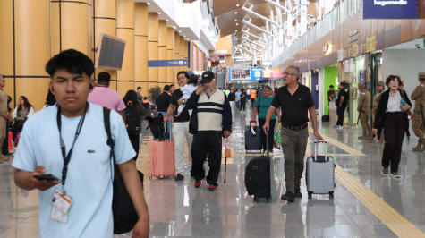 El aeropuerto capitalino pidió a los pasajeros consultar con sus aerolíneas el estatus de sus vuelos de este sábado y domingo, ante las condiciones meteorológicas en el Pacífico mexicano. (Foto: Cuartoscuro / Archivo) El aeropuerto capitalino pidió a los pasajeros consultar con sus aerolíneas el estatus de sus vuelos de este sábado y domingo, ante las condiciones meteorológicas en el Pacífico mexicano. (Foto: Cuartoscuro / Archivo)