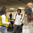 Las brigadas buscan detectar oportunamente síntomas relacionados con depresión y ansiedad, así como situaciones de riesgo suicida. (Foto: @MetroCDMX)