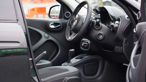 Vista del interior de un automóvil. Vista del interior de un automóvil.