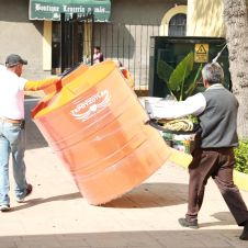 Tinacos con Amor entregaron en Tepotzotlán Tinacos con Amor entregaron en Tepotzotlán