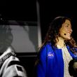 La astronauta estadounidense Christina Koch, Premio Princesa de Asturias de la Concordia 2026, en una imagen del martes pasado durante un encuentro con el público en Oviedo (norte de España). EFE/Paco Paredes