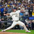 Milwaukee superó una desventaja de cuatro carreras para ganar 5-4; el tercer partido se disputará el lunes, después de la jornada de descanso. (Foto: EFE) Milwaukee superó una desventaja de cuatro carreras para ganar 5-4; el tercer partido se disputará el lunes, después de la jornada de descanso. (Foto: EFE)