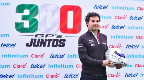 El piloto mexicano participa en el primer show run de Cadillac F1 Team en la capital; el evento está programado para concluir a las 12:30 horas. (Foto: Cuartoscuro)