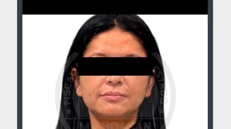 La funcionaria es investigada por su probable responsabilidad en el delito de encubrimiento por favorecimiento en el caso del homicidio del alcalde independiente Carlos Alberto Manzo Rodríguez, ocurrido el 1 de noviembre de 2025 en dicha localidad michoacana (Foto: Especial) La funcionaria es investigada por su probable responsabilidad en el delito de encubrimiento por favorecimiento en el caso del homicidio del alcalde independiente Carlos Alberto Manzo Rodríguez, ocurrido el 1 de noviembre de 2025 en dicha localidad michoacana (Foto: Especial)